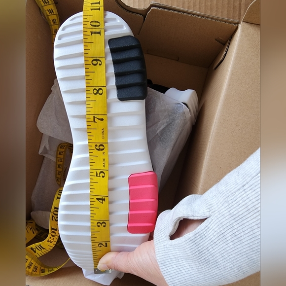 Adidas Cloudfoam Sneakers - Picture 12 of 12